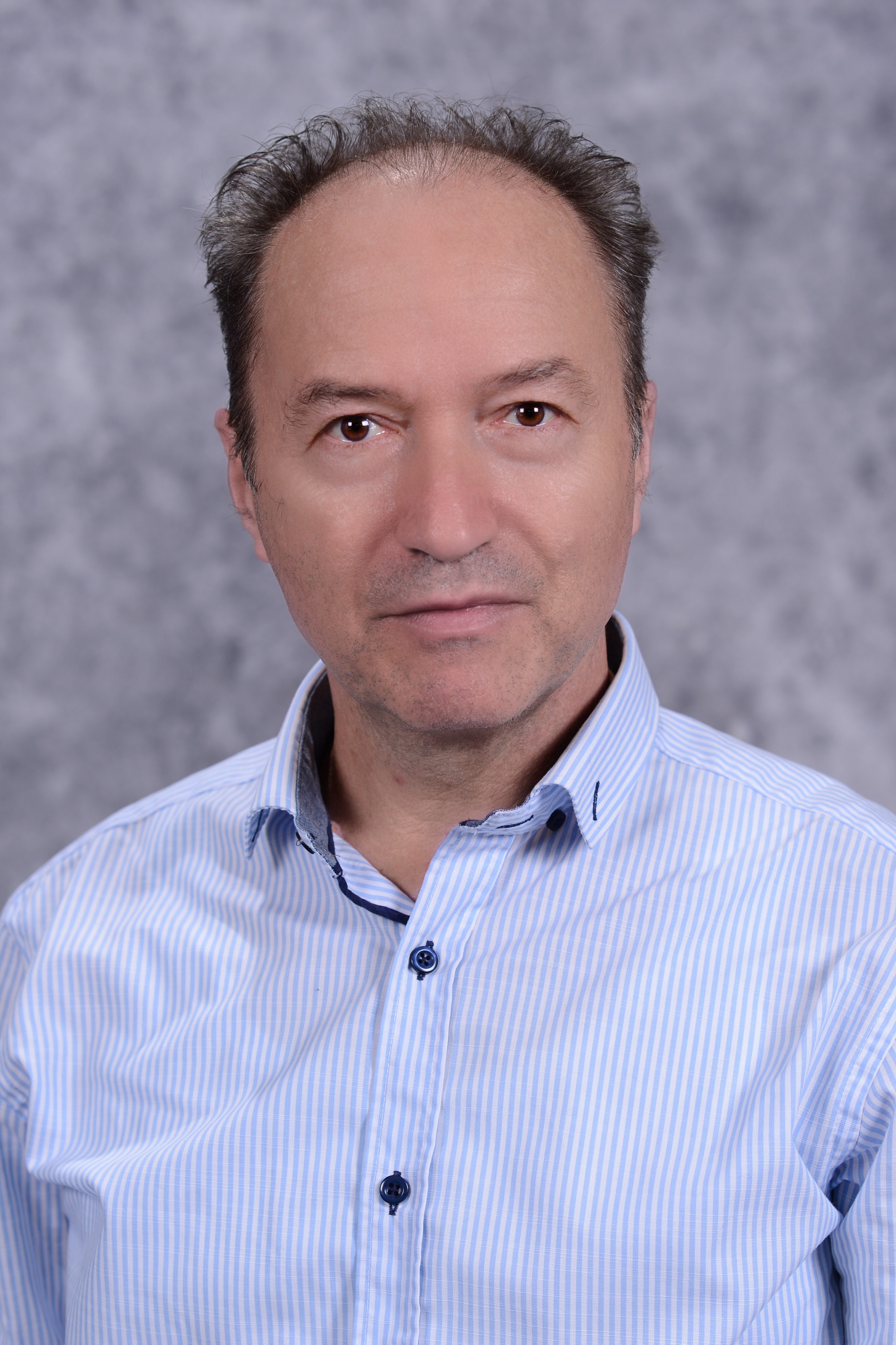 Oliver Zajkov_pp Oliver Zajkov_pp